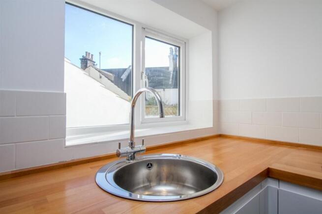 Kitchen ii.jpg