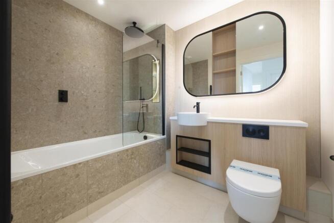 52816 Hi res (3).jpg