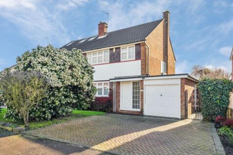 Farm Way, Bushey, WD23