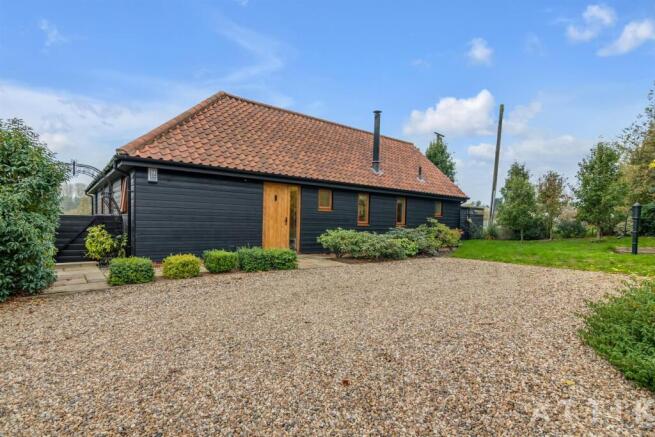 The Buntings, Southwold Road Blyford, Halesworth I