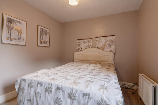 Bed 1 alt