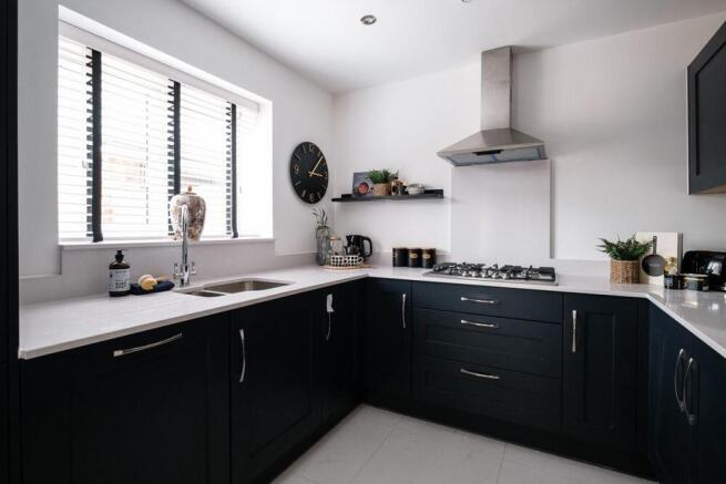 2 Crest Nicholson at Branston Locks The Whixley Internals Kitchen