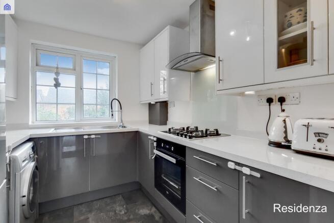 3_Kitchen-1.jpg