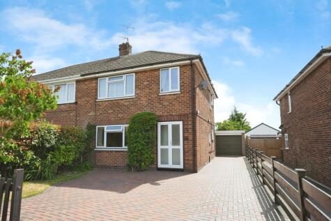 Heather Close, Calow, Chesterfield, Derbyshire, S44