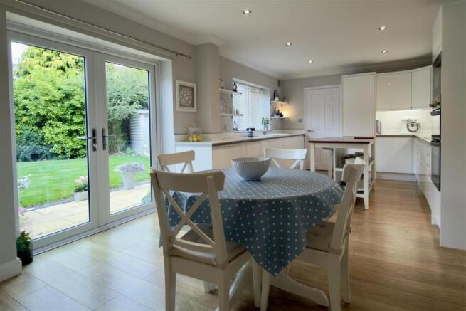 Ashdale Close, Middleton St. George, DL2 1UZ. photo 4