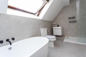 64, Kinburn Street, London SE16 6DW
