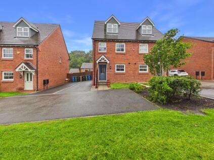 Clarendon Road, Hyde, SK14 2LJ