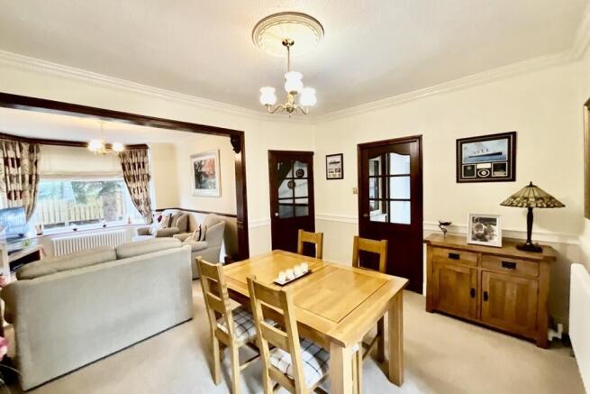 4 bed Semi-Detached for sale Image 9