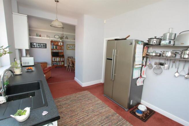 OPEN PLAN DINING KITCHEN