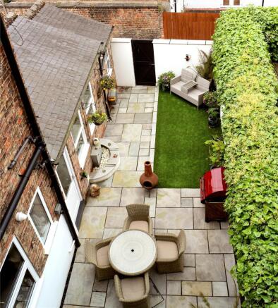 6 bed Terraced for sale Image 11