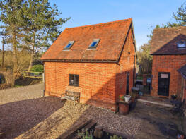Holmwood Farm Court, Horsham Road, Dorking RH5 4JR