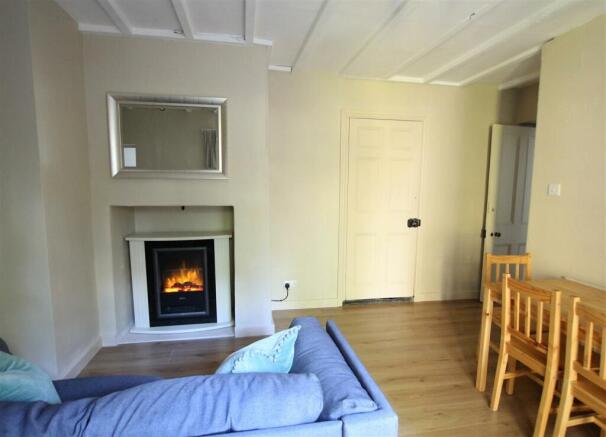 SITTING ROOM