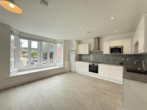 Kitchen/Lounge