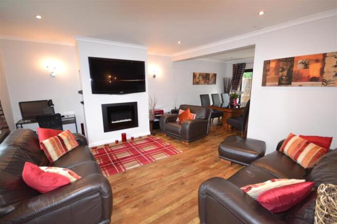 Living/Dining Room