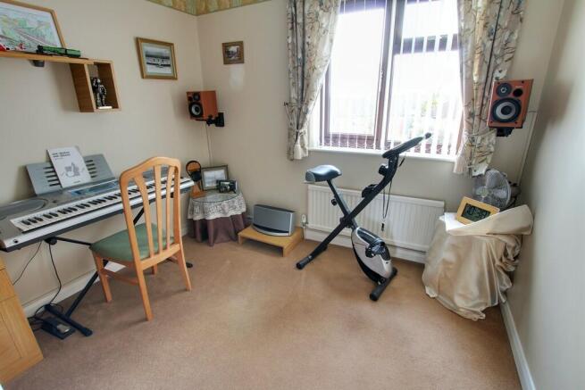 Photo 11