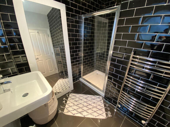 BATHROOM ONE
