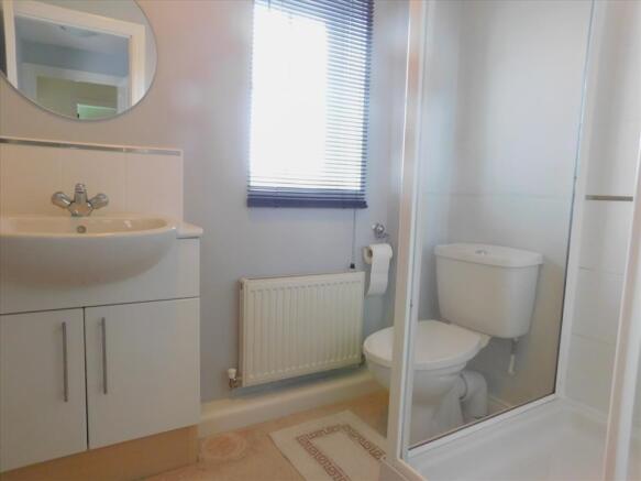 EN SUITE
