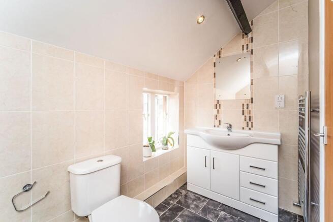 Bathroom/Shower Room
