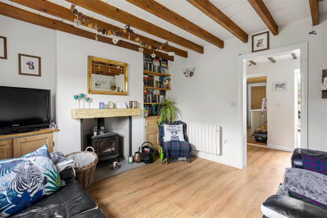 2 bed Terraced for sale Image 4