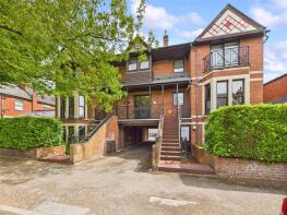 Flat 4, Cameron House, Glencairn Park Road, Cheltenham GL50 2ND