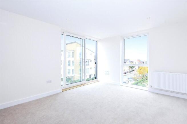 Longships Way, Reading, Berkshire, RG2 photo 2