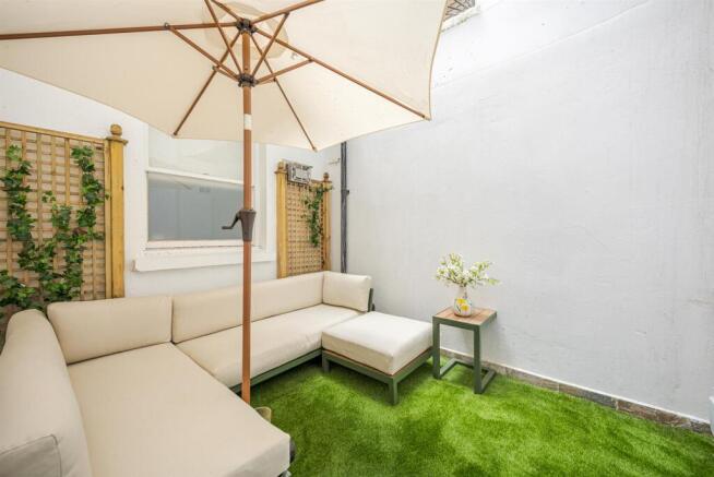 Collingham Road 2_27-29-5-2. Low Res.jpg