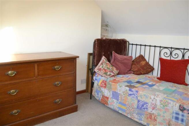 Attic / bedroom