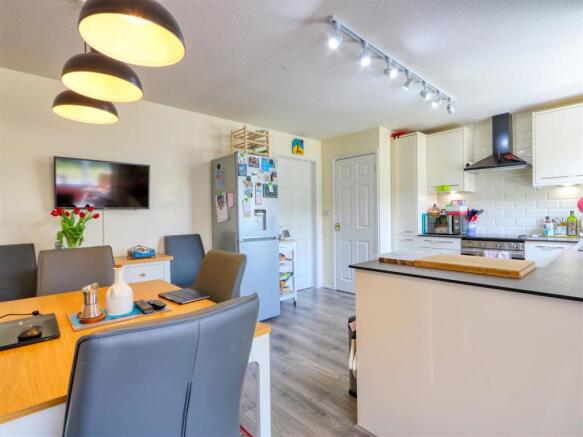 Kitchen diner
