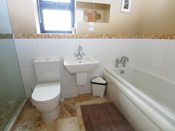 Main Bathroom