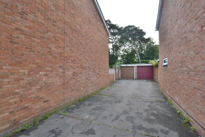 Garage & Driveway.JPG