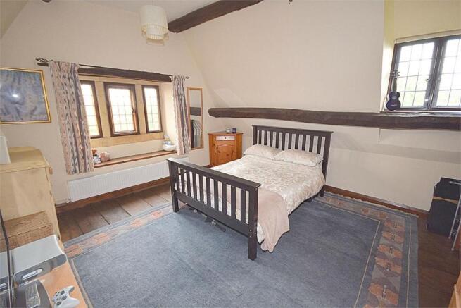 Photo 11