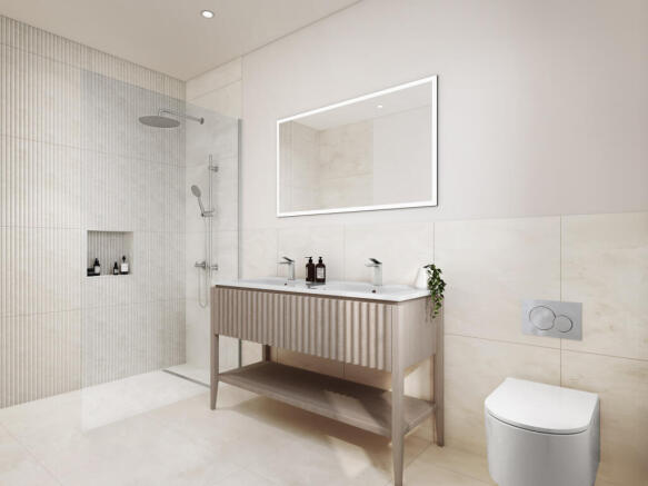 Main En-Suite