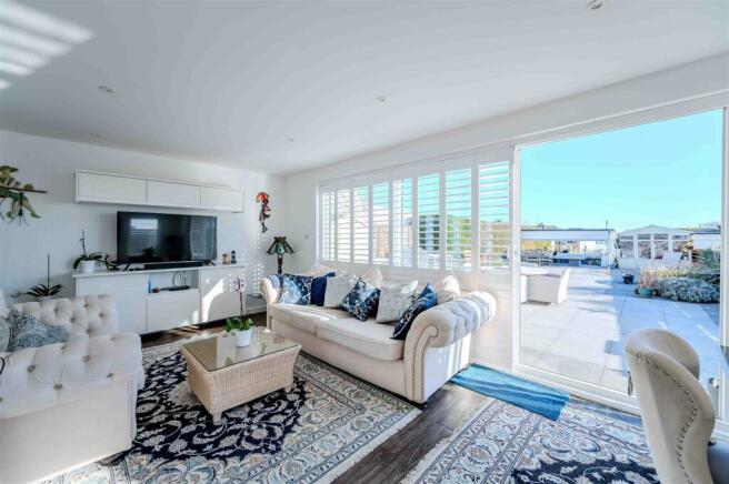 Lounge Area