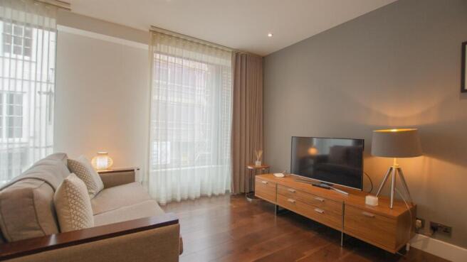 2 bed Apartment to rent Image 7