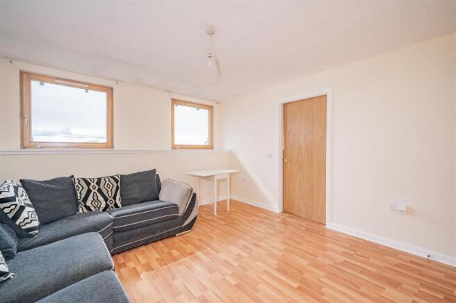25 Wishart Archway Dundee-6.jpg