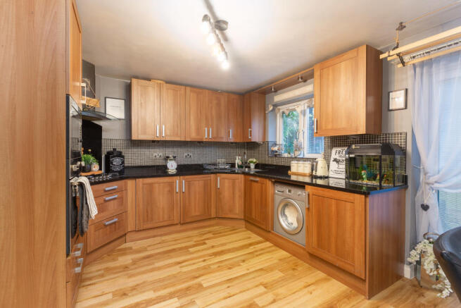 Dining kitchen