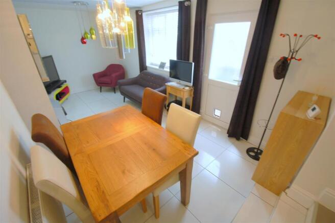 Sitting/Dining Room