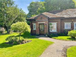 Flat 15, 61 63 Pegasus Court, Broad Road, Sale M33 2ES