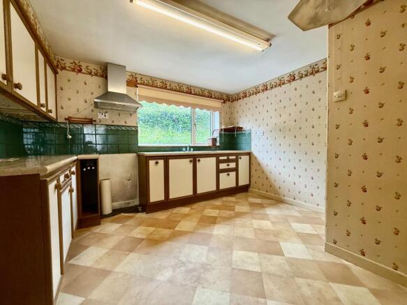 Dulyn, Mount Pleasant Road, Dolgellau, LL40 1RP photo 4