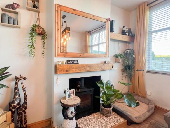 2 bed Terraced for sale Image 5