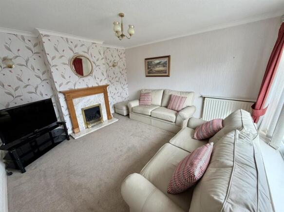 Water Royd Avenue, Mirfield photo 4