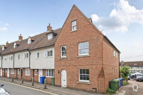 Crown Road, Sittingbourne, Kent, ME10
