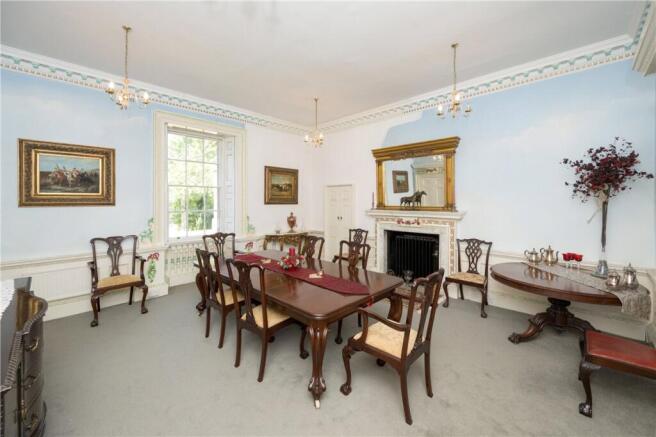 9 bed Detached for sale Image 7