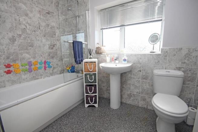 Bathroom/Wc