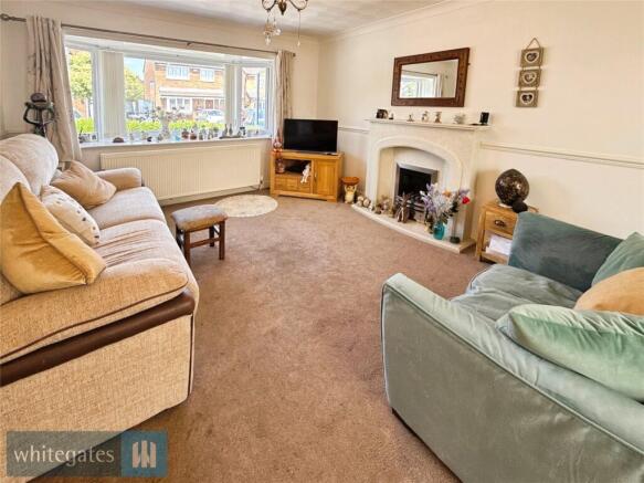 2 bed Bungalow for sale Image 4