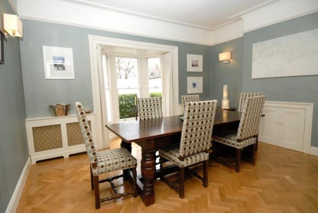 Dining room.