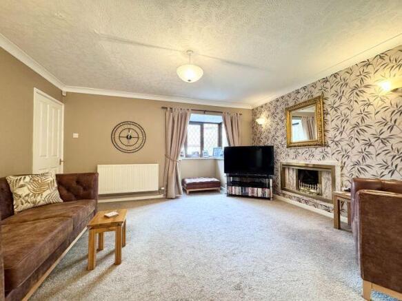46 Waters Edge, Farnworth, BL4 0NL photo 4