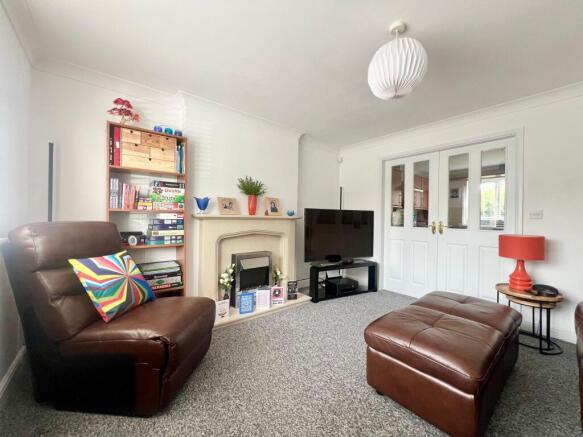 3 bed Terraced for sale Image 8