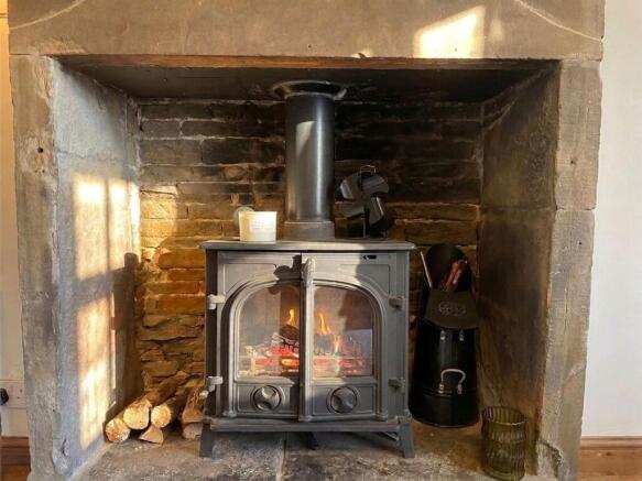 2 bed Cottage for sale Image 11