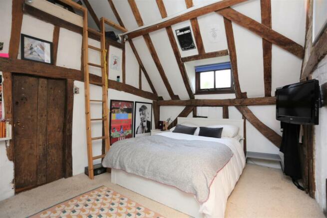 1 Septima Cottages Bed 2 (2).JPG